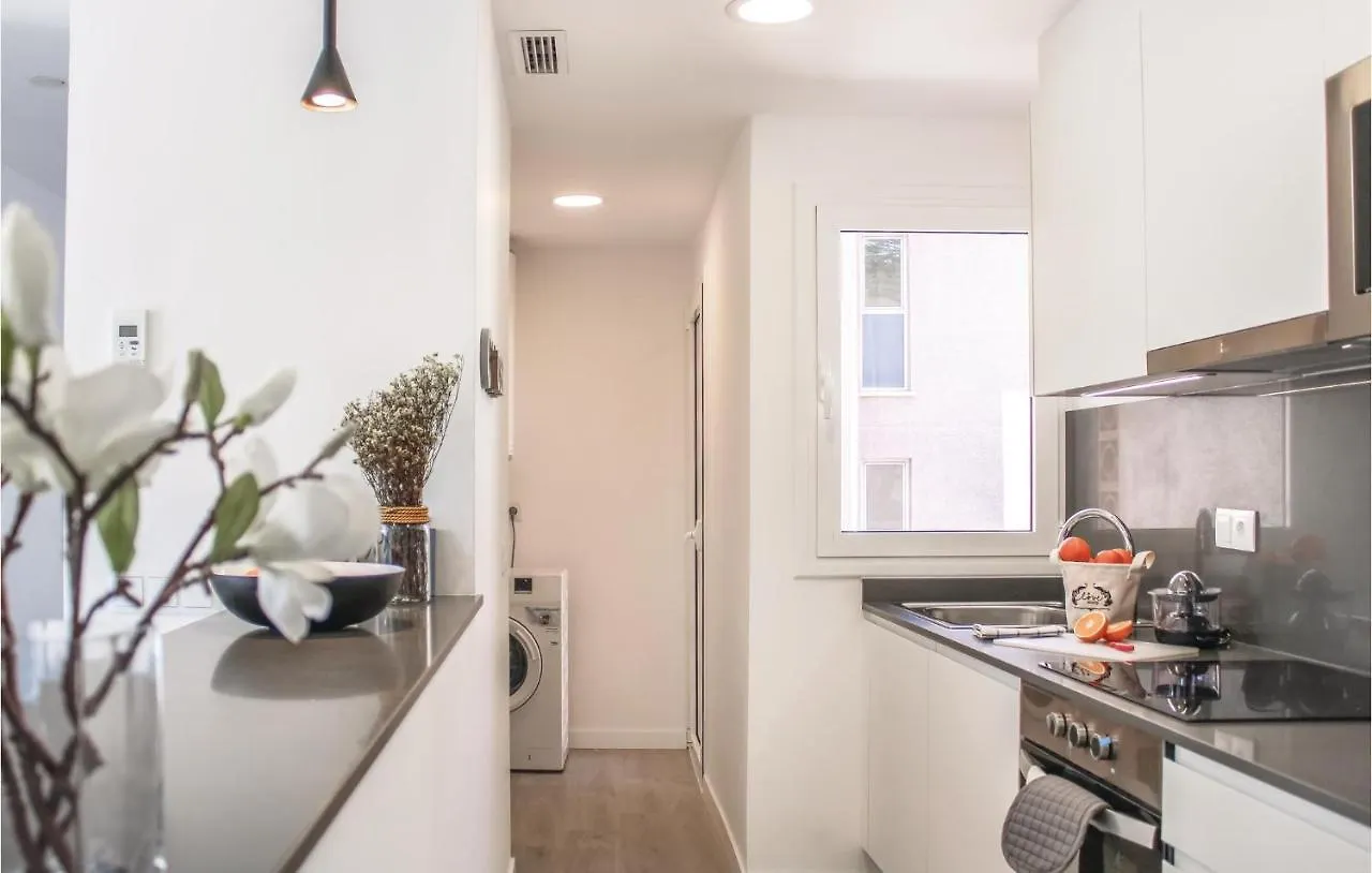 Stunning Apartment In Tossa De Mar With Kitchen Spanien